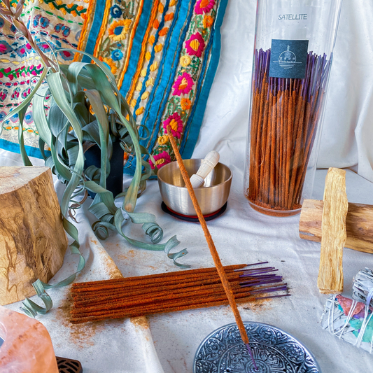 香港 焚香淨世 Presencense 牛糞線香 Satellite 10支入