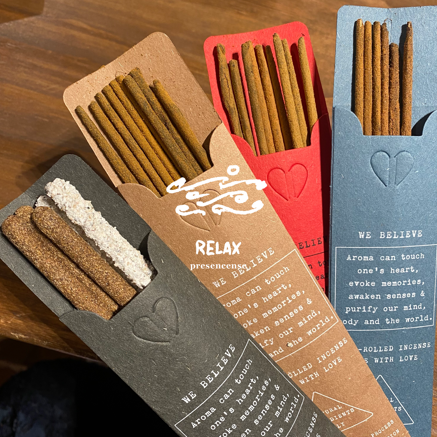 香港 焚香淨世 Presencense 牛糞線香 Relax 10支入